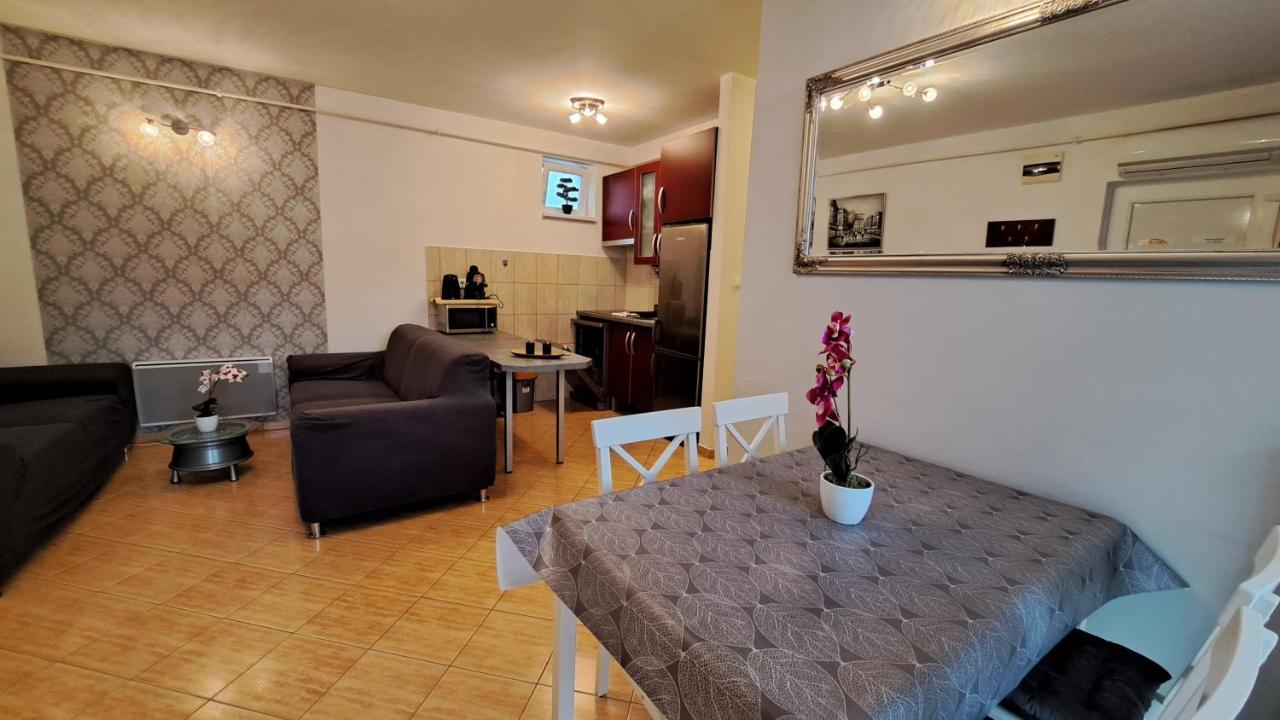 Amulett Suite Apartment Hajduszoboszlo Exterior foto